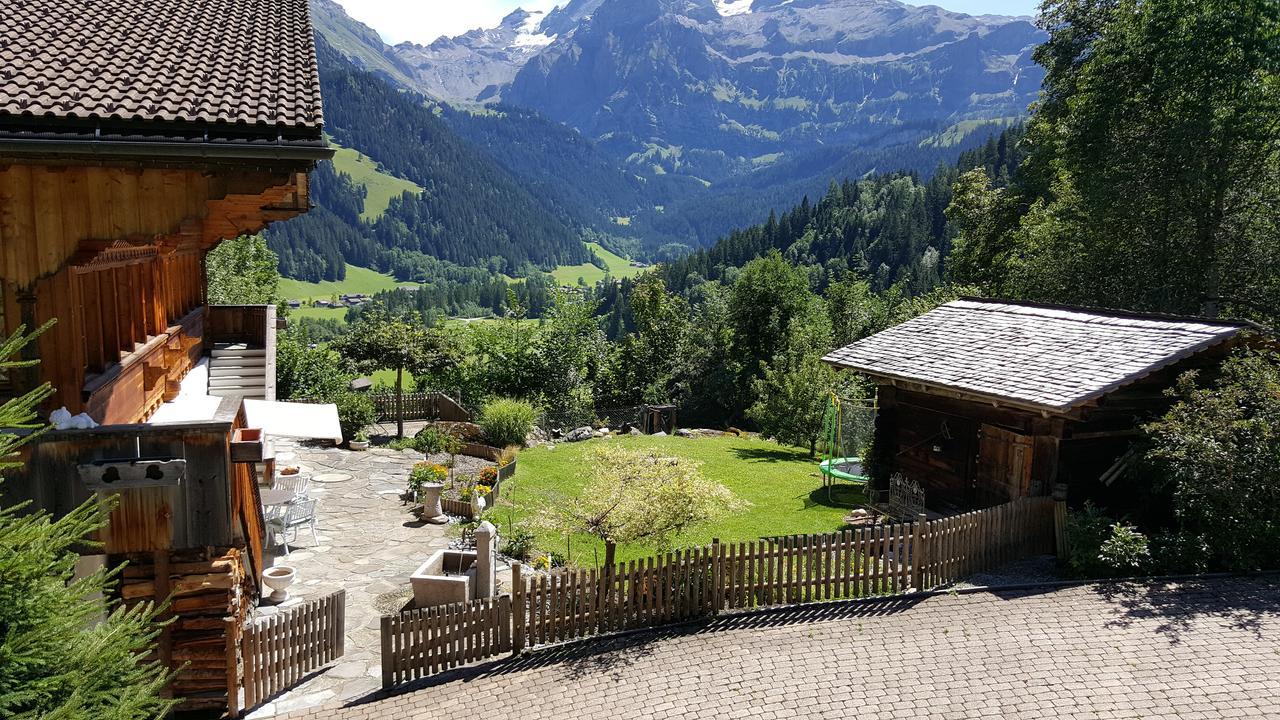 Bergluft Bed & Breakfast Lenk Luaran gambar