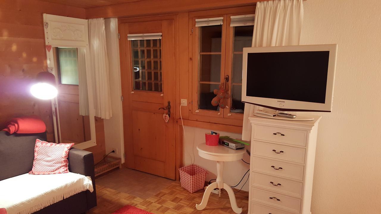 Bergluft Bed & Breakfast Lenk Luaran gambar
