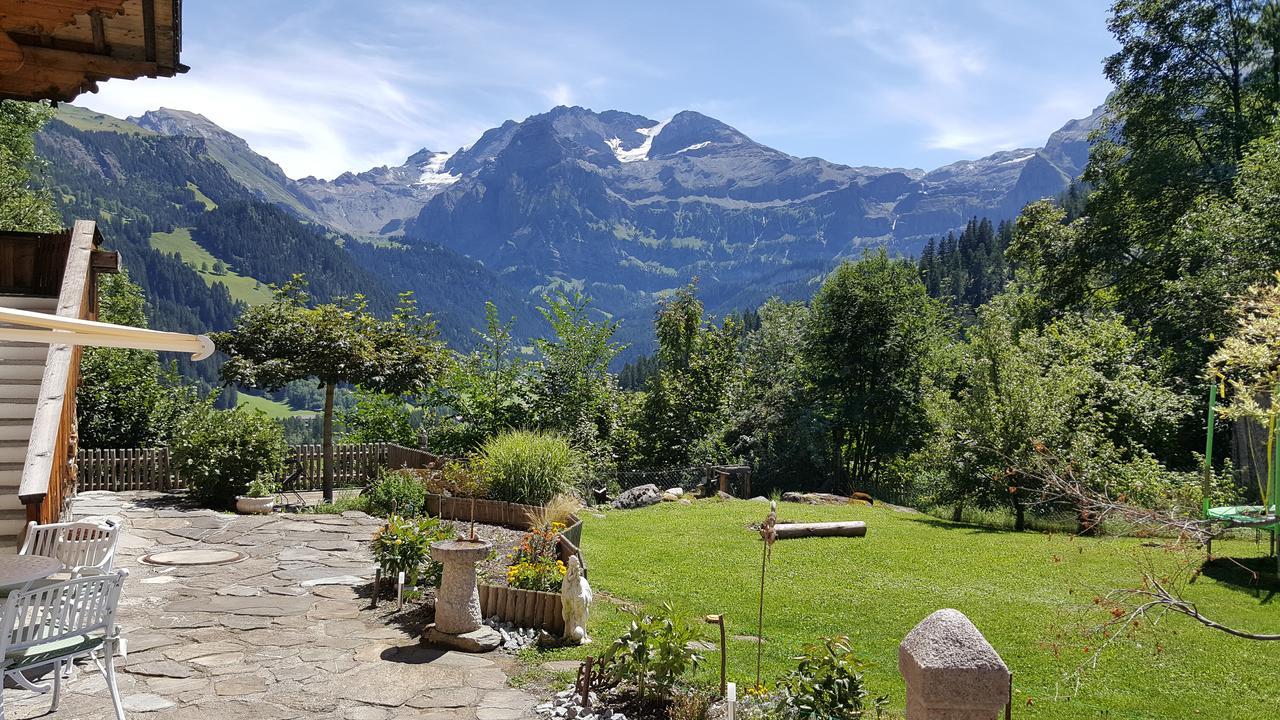 Bergluft Bed & Breakfast Lenk Luaran gambar