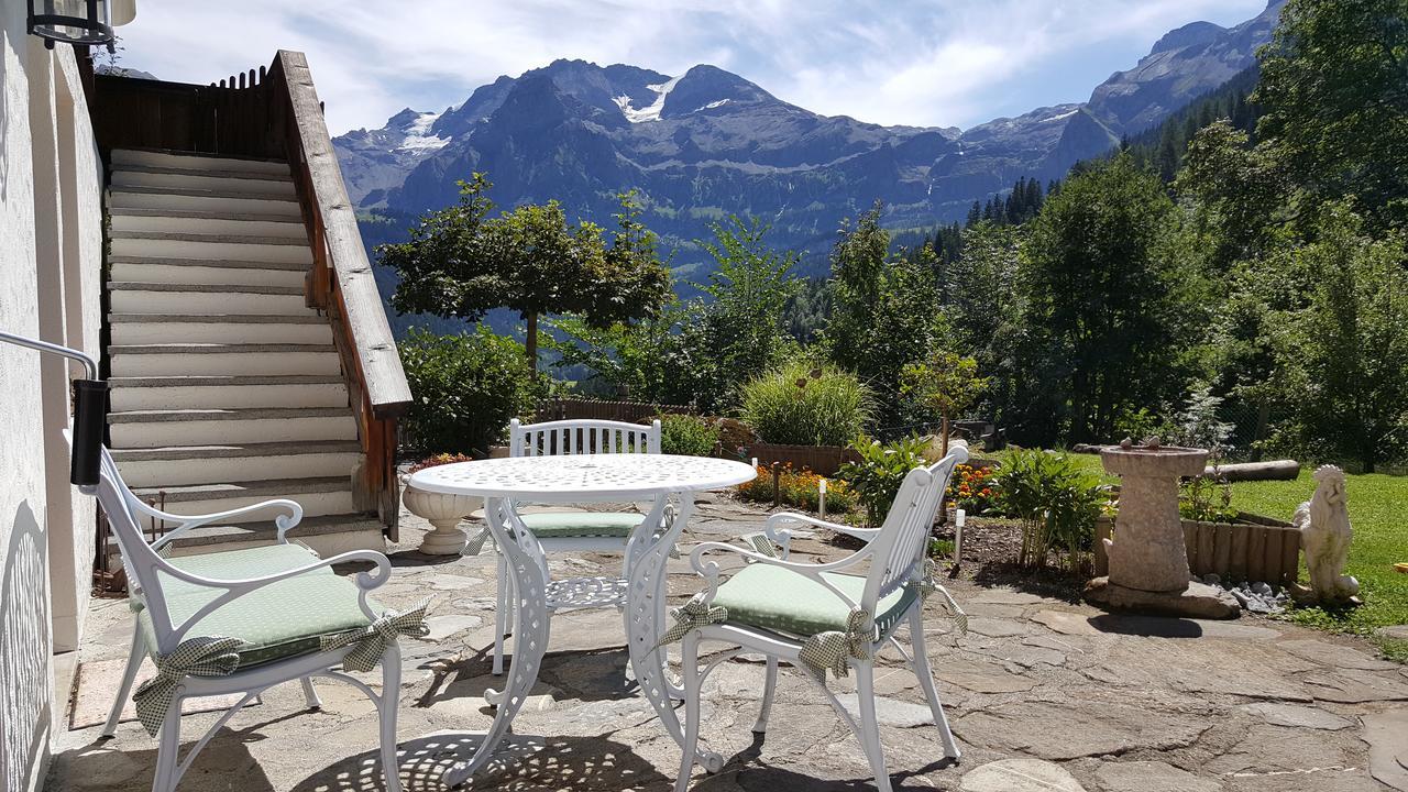 Bergluft Bed & Breakfast Lenk Luaran gambar
