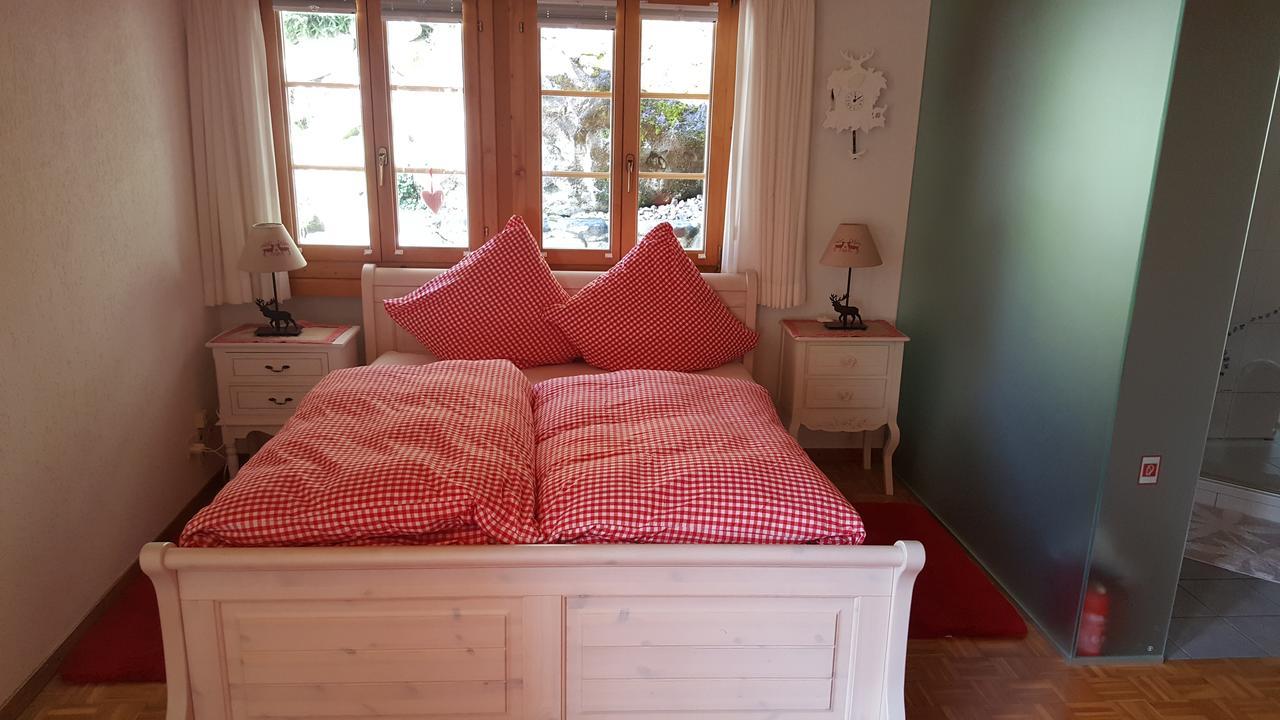 Bergluft Bed & Breakfast Lenk Luaran gambar